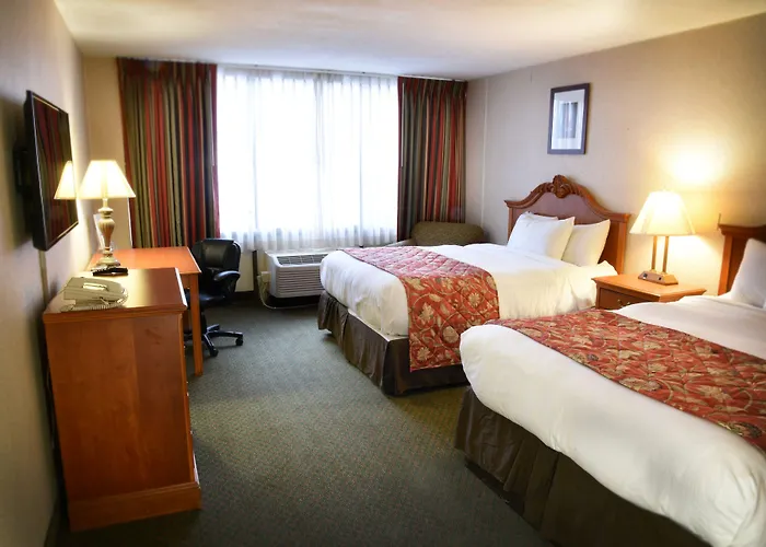 Ramada By Wyndham Triangle/Quantico
