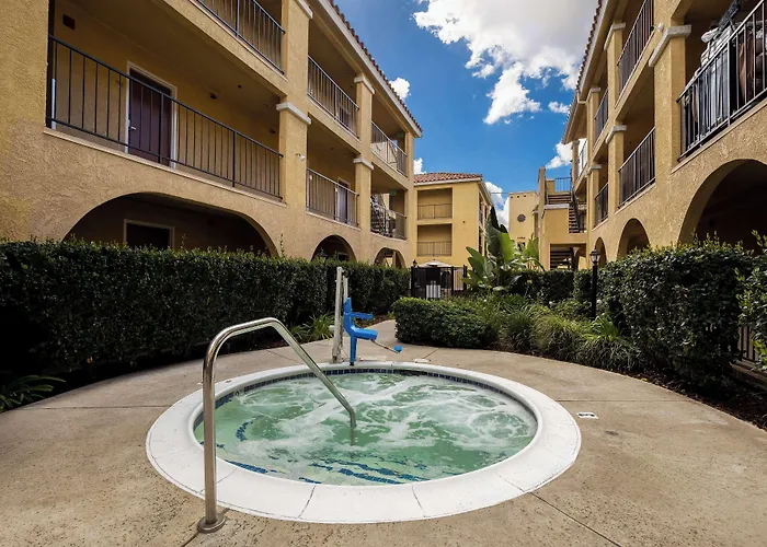 Best Western Moreno Hotel & Suites
