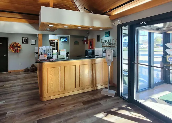 Quality Inn & Suites Marion