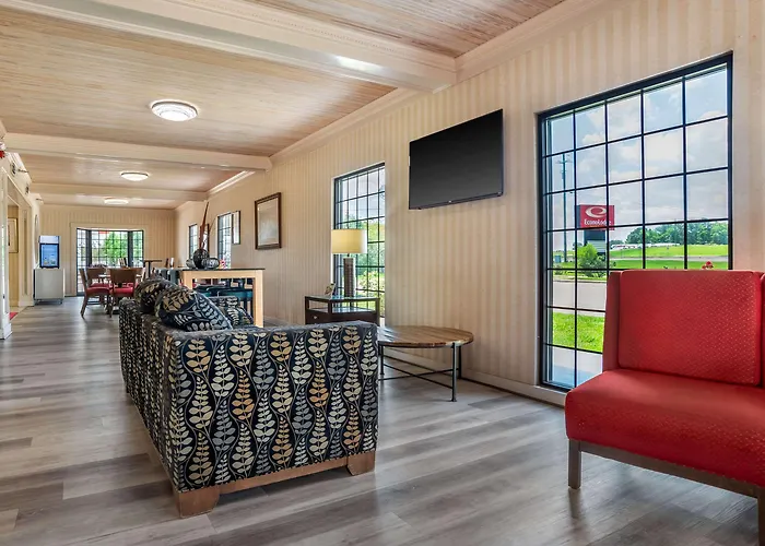 Econo Lodge Inn & Suites Philadelphia Ms