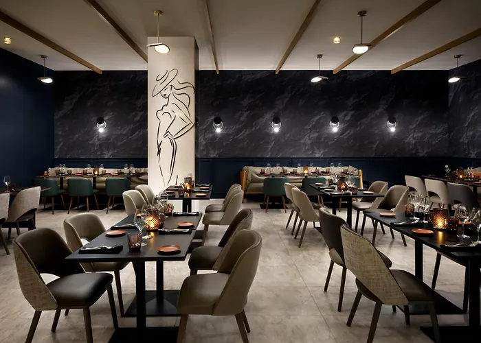 Montreal Marriott Chateau Champlain