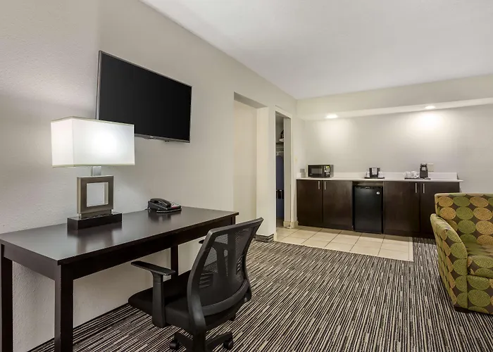Best Western Plus- Jonesboro