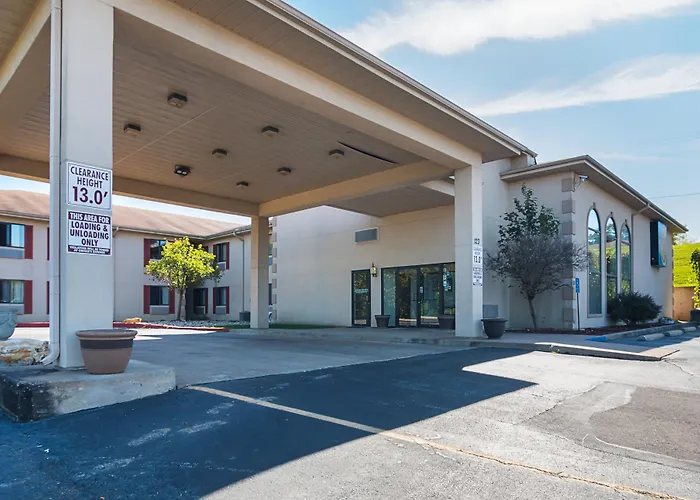 Motel 6-Hannibal, Mo