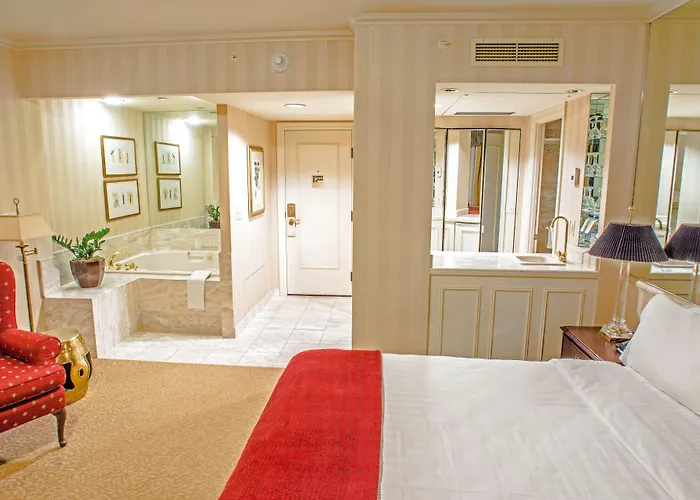 Mayflower Park Hotel