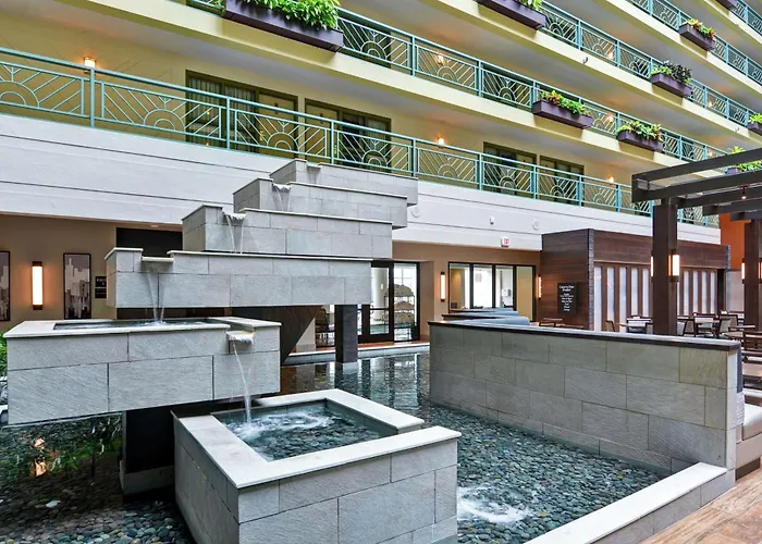 Embassy Suites By Hilton Minneapolis Airport