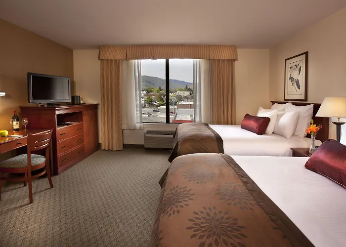 Coast Wenatchee Center Hotel (Adults Only)