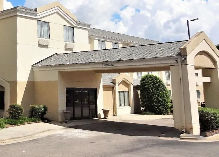 Quality Inn & Suites Raleigh North