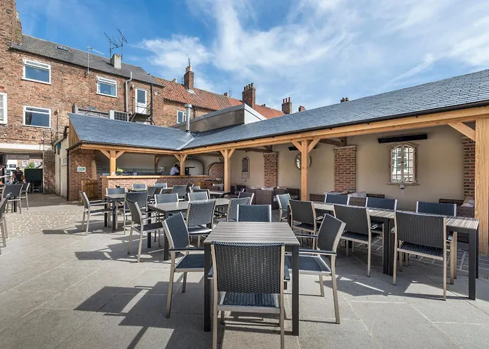 The Golden Fleece Hotel, Thirsk, North Yorkshire - The Coaching Inn Group