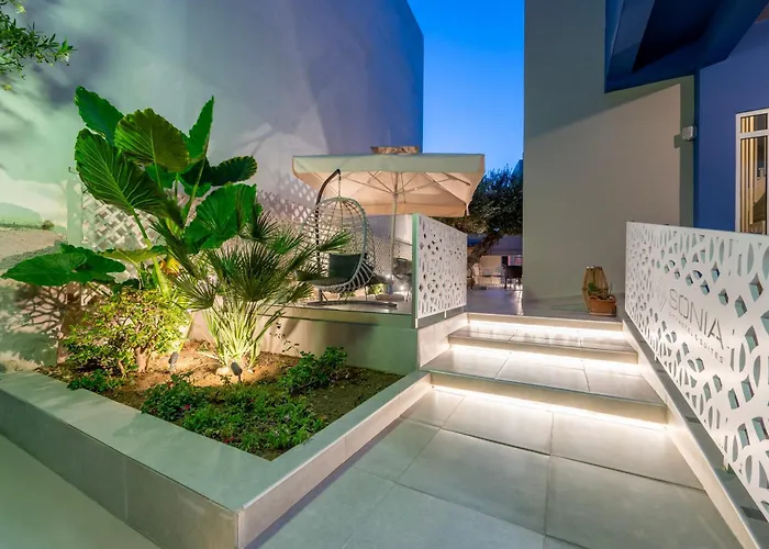 Sonia Hotel & Suites - Adults Only