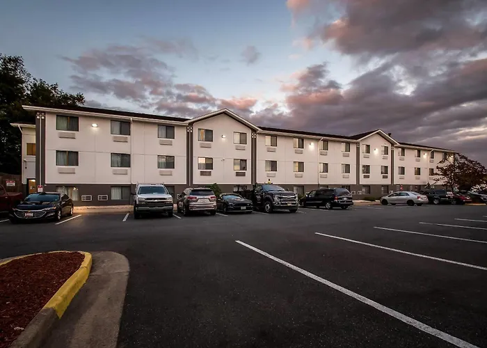 Super 8 By Wyndham Dumfries/Quantico
