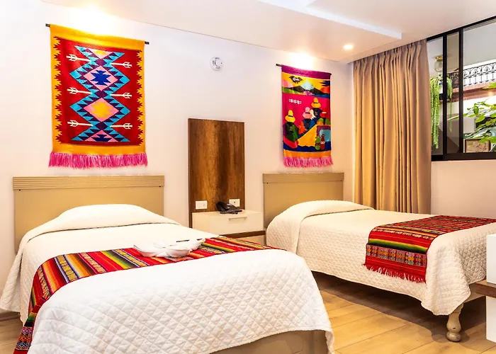 Hotel El Indio Inn
