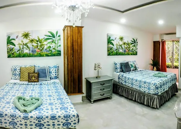 Hotel Carnaval