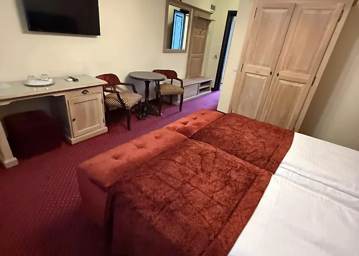 Matrix Hotel