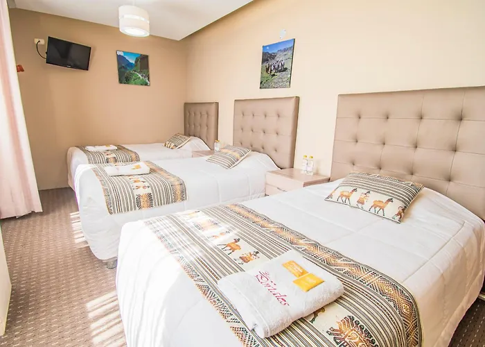 Los Portales De Chivay Hotel