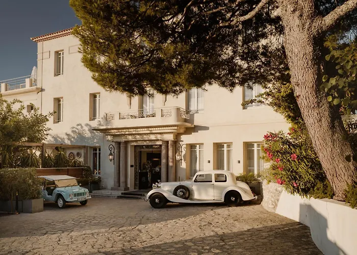 Hôtel Les Roches Blanches Cassis