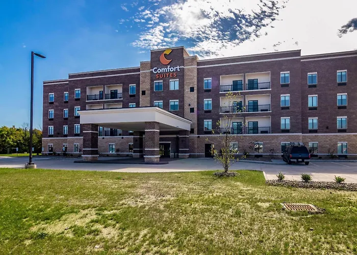 Comfort Suites Brunswick Town Center