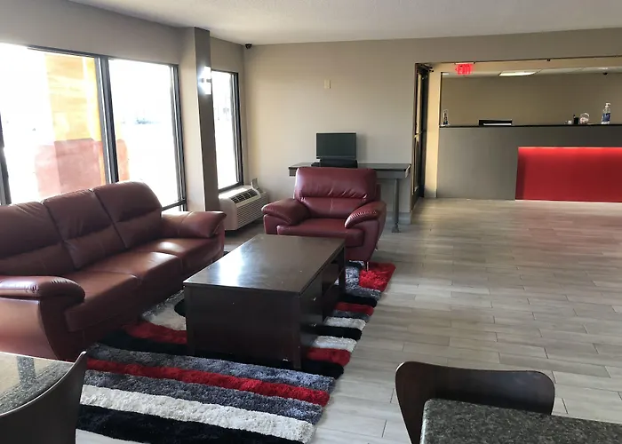 Super 8 By Wyndham Orangeburg Near I-26