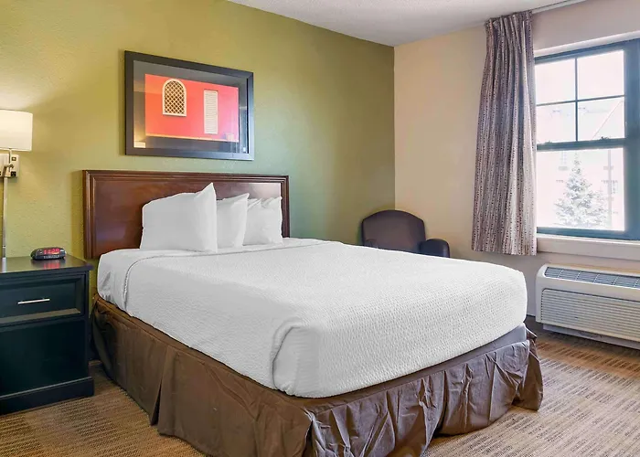 Extended Stay America Select Suites - Detroit - Novi - Haggerty Road
