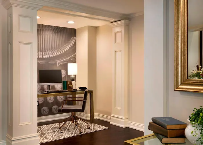 Reikart House Buffalo, A Tribute Portfolio Hotel