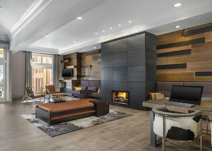 Marin Hilltop Hotel