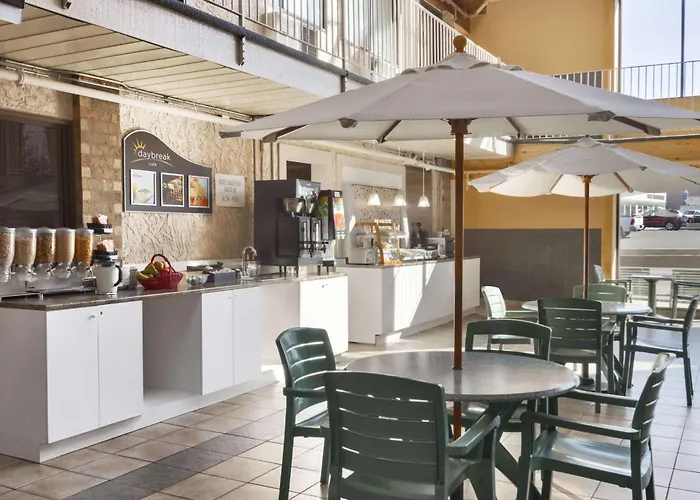 Days Inn By Wyndham Lethbridge