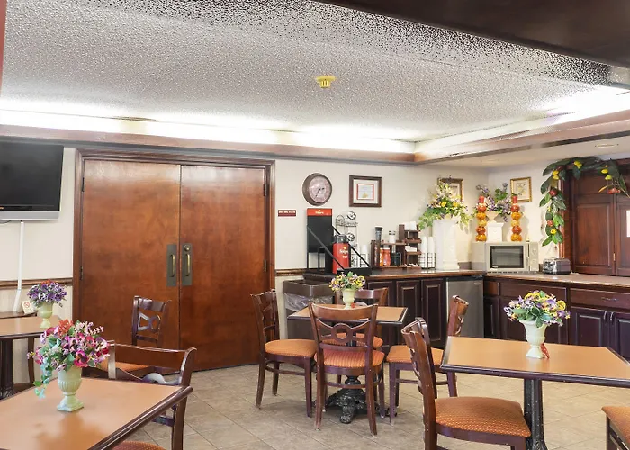 Days Inn By Wyndham Adairsville