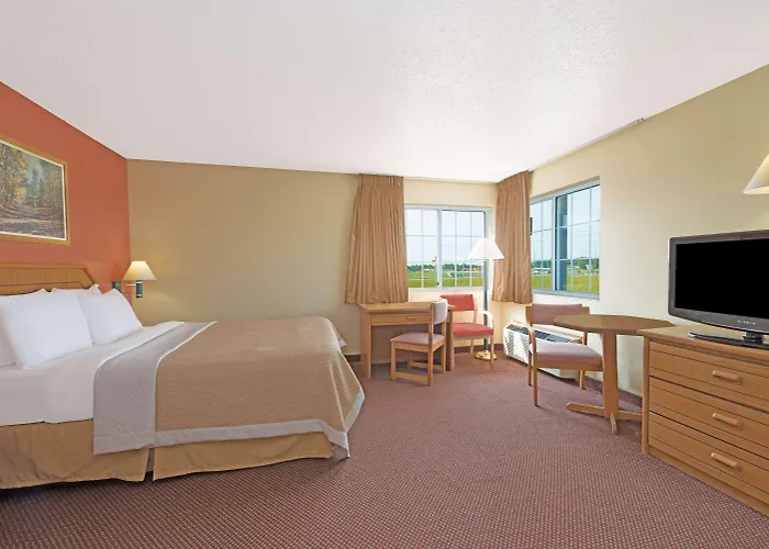 Days Inn By Wyndham Cameron