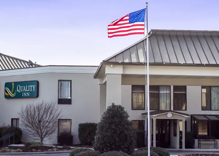 Quality Inn & Suites Wilson I-95
