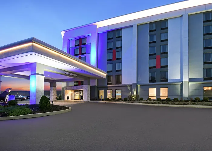 Holiday Inn Express & Suites Cincinnati Riverfront By Ihg