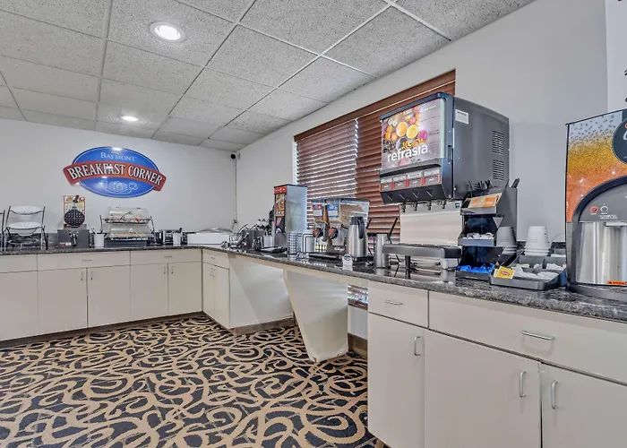Baymont By Wyndham N Myrtle Beach - Park & Sports Complex Area