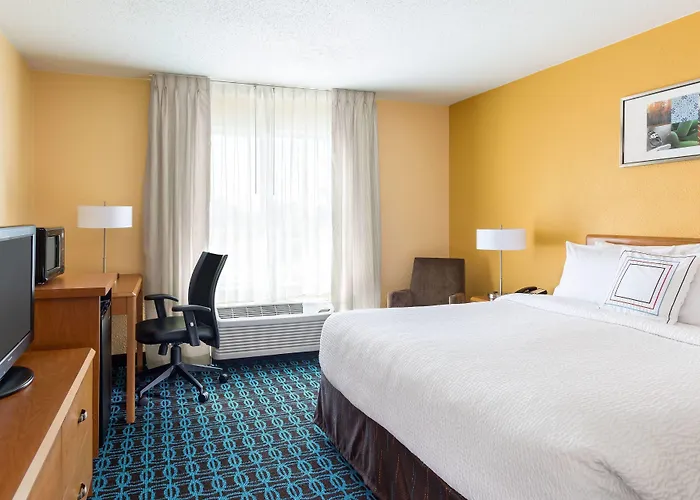 Fairfield Inn & Suites Valparaiso