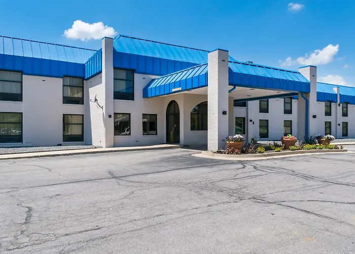 Motel 6-Richmond, In