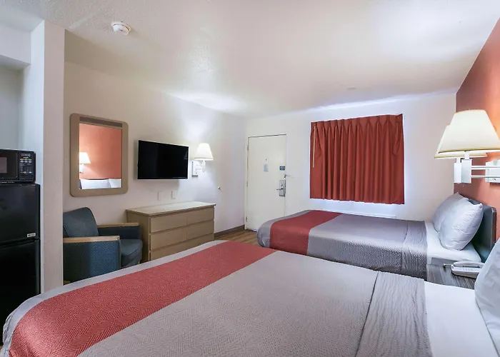 Motel 6-Dothan, Al
