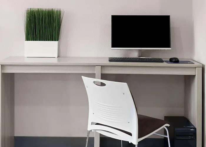 Microtel Inn By Wyndham Raleigh-Durham Airport