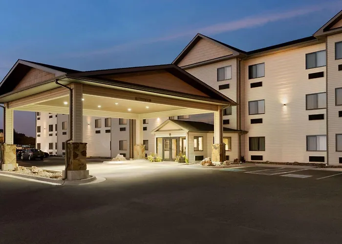Baymont By Wyndham Wellington