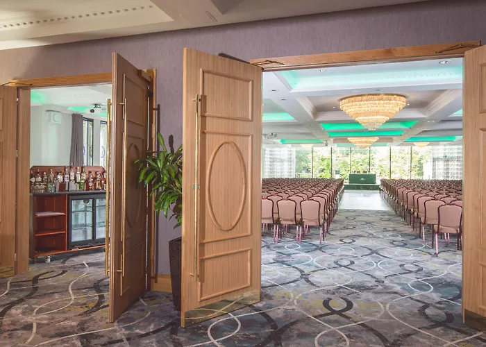 Everglades Hotel