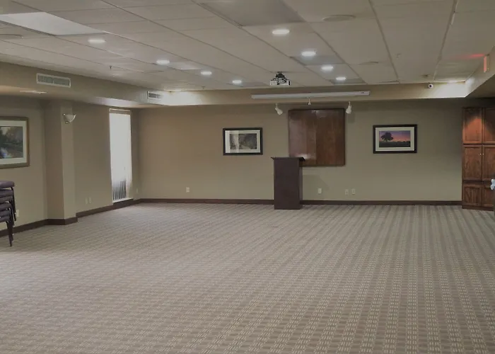Ardmore Inn & Suites Ardmore