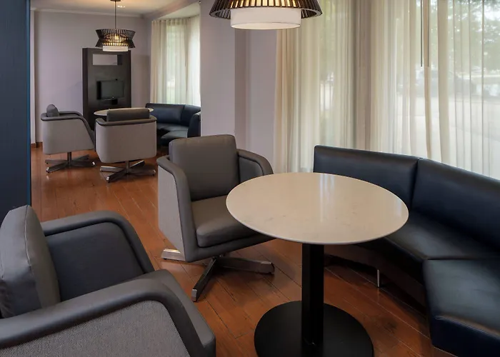 Courtyard By Marriott Covington / Mandeville