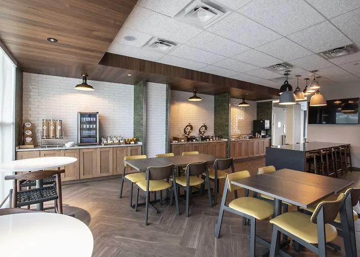 Fairfield By Marriott Inn & Suites Newport Cincinnati