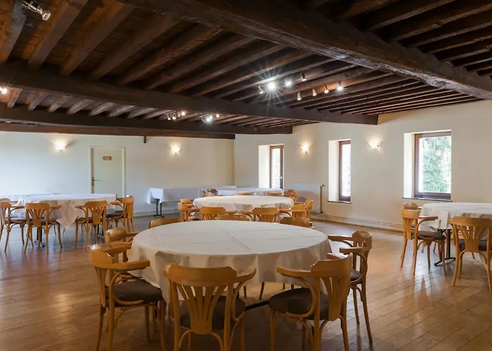 Logis Hotel Le Parc De Geoffroy
