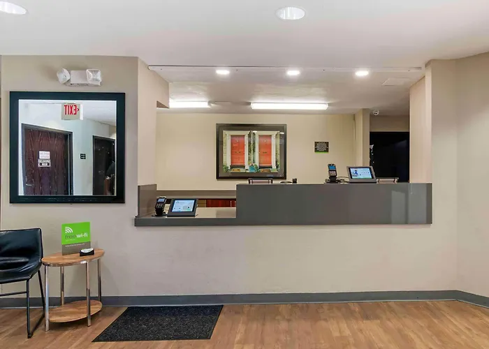 Extended Stay America Suites - Kansas City - Overland Park - Quivira Rd