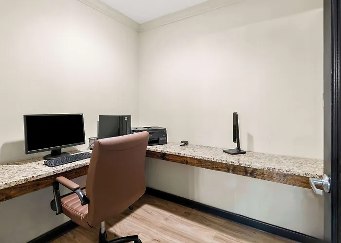 Best Western George West Executive Inn