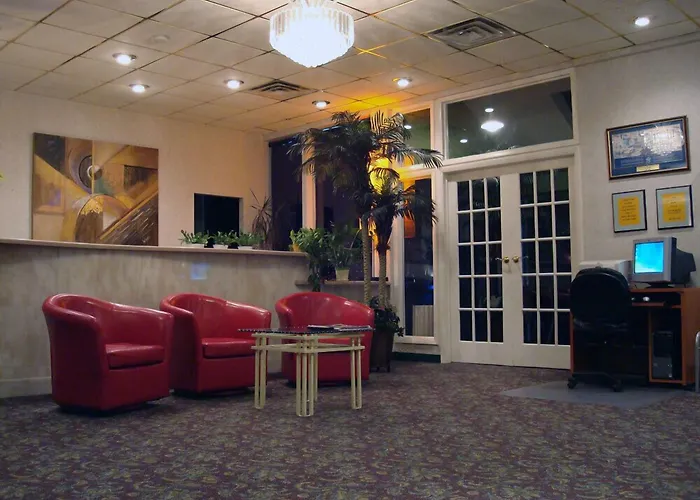 O'Hare Inn & Suites