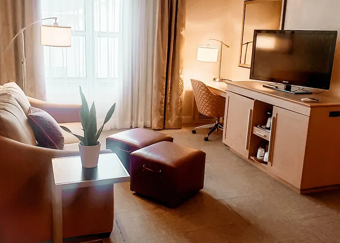 Hampton Inn & Suites Cleveland-Independence