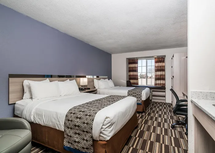 Microtel Inn & Suites By Wyndham Rochester North Mayo Clinic