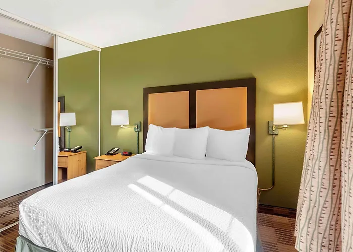 Extended Stay America Select Suites - Chicago - Westmont - Oak Brook