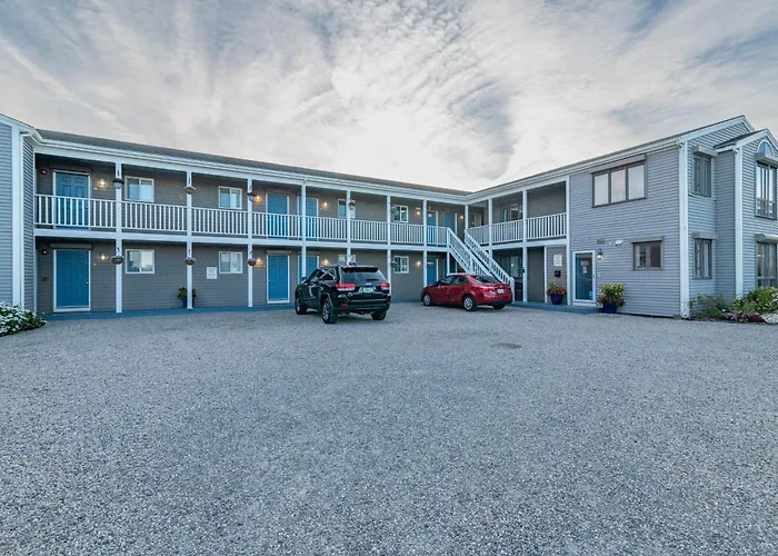 Sandbars Inn - Dog Friendly
