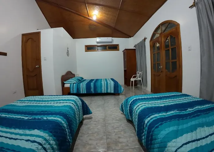 Hostal Neptuno - Poseidon