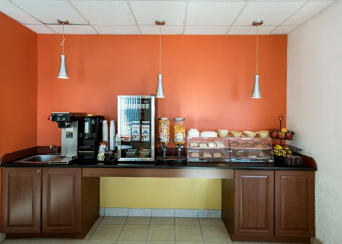 Motel 6-Moncton, Nb