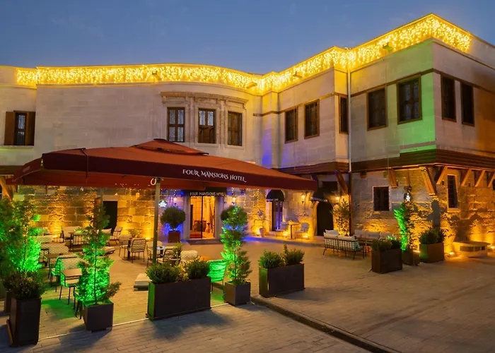 Four Mansions Hotel